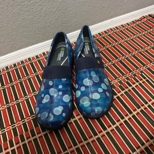 Woman dansko shoe size 38